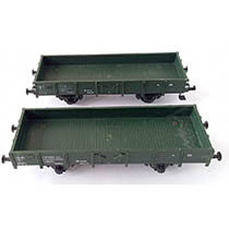 2 x Pola lage boordwagen