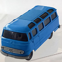 Mercedes Benz L 319 Minibus, hemelsblauw