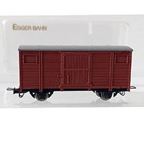 2303 - Gesloten goederenwagen, bruin
