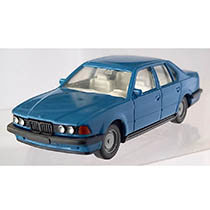 Wiking BMW 750 i