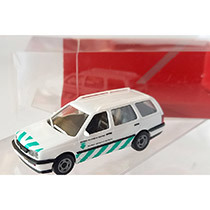 Opel Omega B MV6, zwart