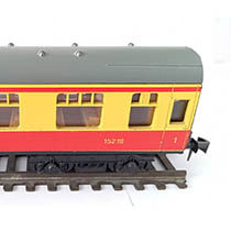 6618 -2 Engelse coupérijtuig