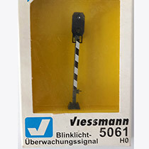 5061 Naderingssein bewaakte overweg