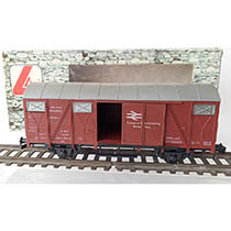 6745 Gesloten goewa van British Rail, ovp